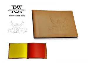 Album photo sur mesure et gravé à partir d'une photo du client. Cadeau unique au monde avec une touche artistique unique.